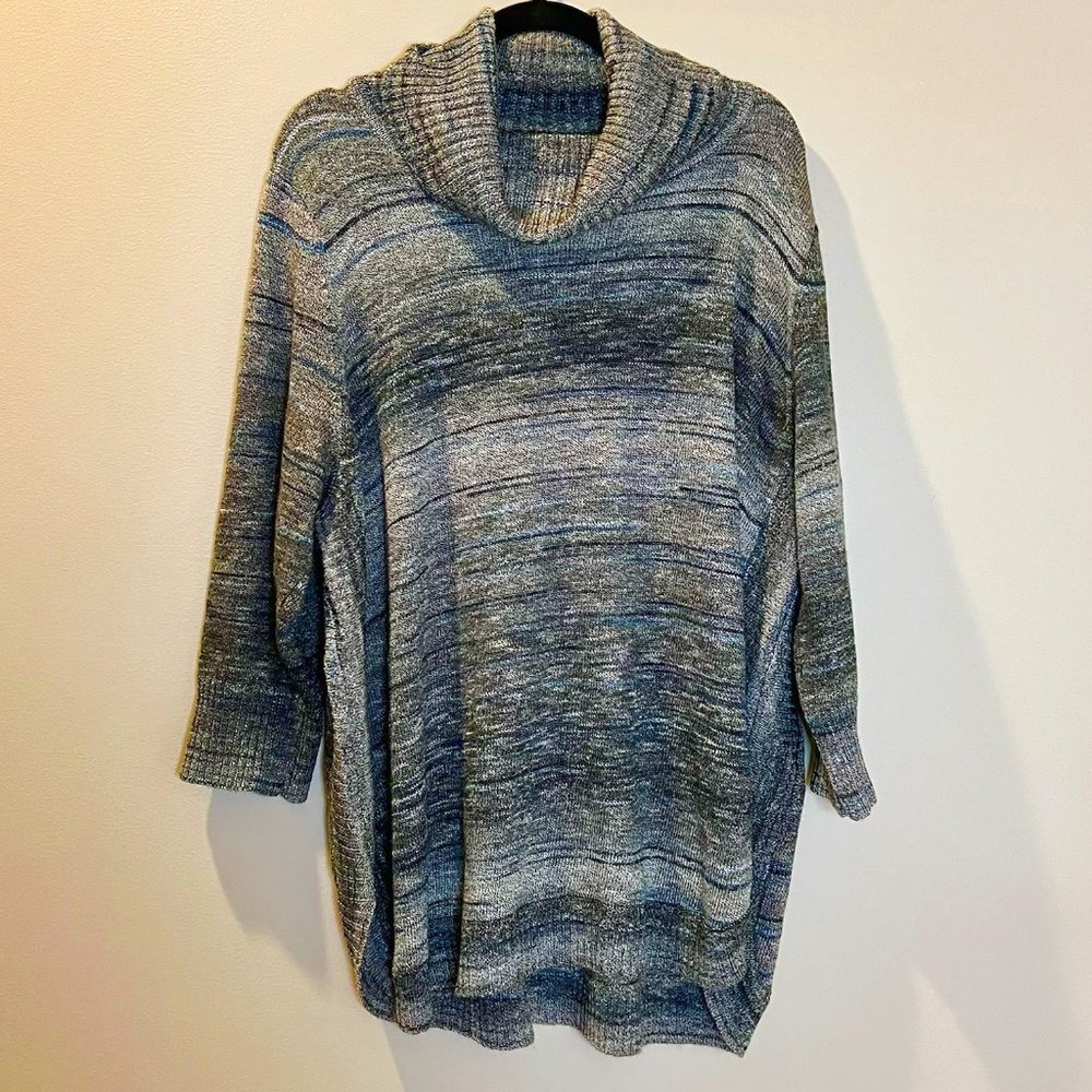 NWT CJ Banks 2X Blue Gray Blurr Stripe Tunic Sweater